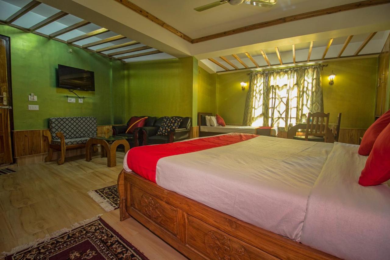 Oyo 23409 Lama Dhim Hotel Kalimpong Exterior foto